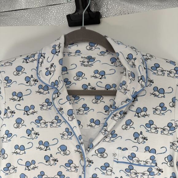 Roller Rabbit Pajama Top Size S White Blue Mouse Print Button Up Pima Loungewear - Picture 3 of 9